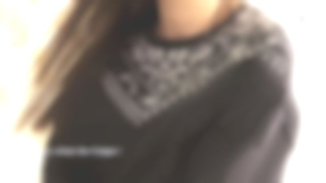 Le Sweat shirt à franges conseillé par Sophie Brafman dans C'est au programme du 02/04/2018