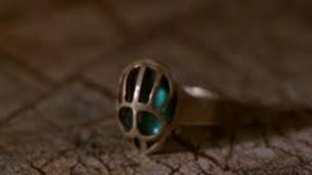 Kruik Eerlijkheid Vergelijking The ring the gems of Amara that door, Spike (James Marsters) in Buffy the  vampire slayer S04E03 | Spotern