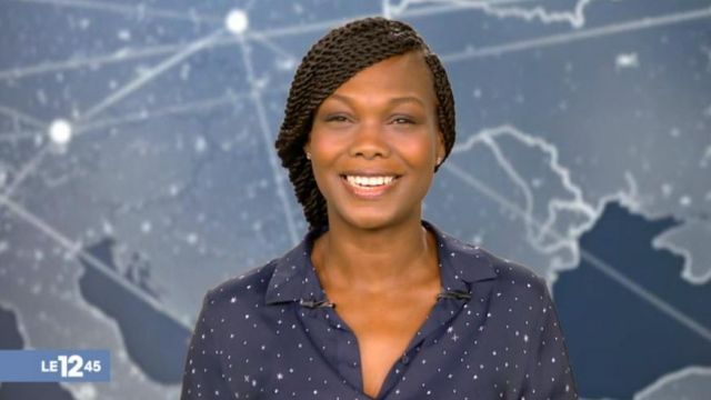 The printed shirt star Kareen Guiock in The 12:45 to M6 of the 26/03/2018