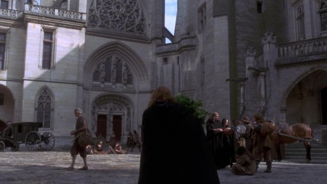 The Chateau de Pierrefonds in The man in the iron mask