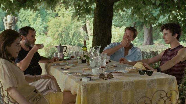 The tank top is striped Élio Perlman (Timothée Chalamet) in Call me by your name