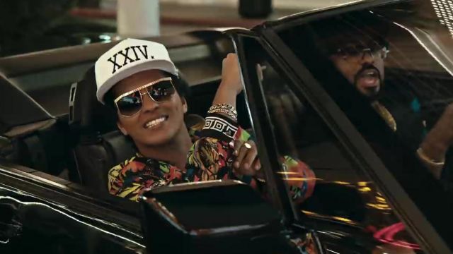 Les lunettes de soleil portées par Bruno Mars comme on le voit dans 24k magie de la musique de la vidéo