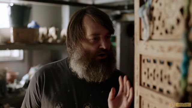 Phil Mil­ler's (Will Forte) astronaut animals tee as seen in The Last Man on Earth 4x14