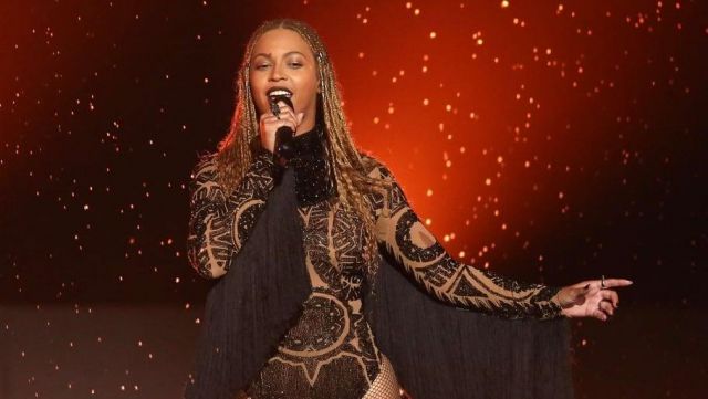 Le body de Beyoncé au B&T Awards 2016