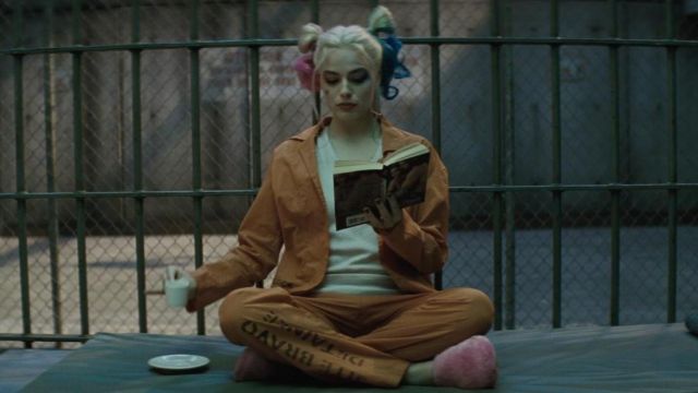 The book "Between the Sheets" played by Harley Quinn in Suicide Squad