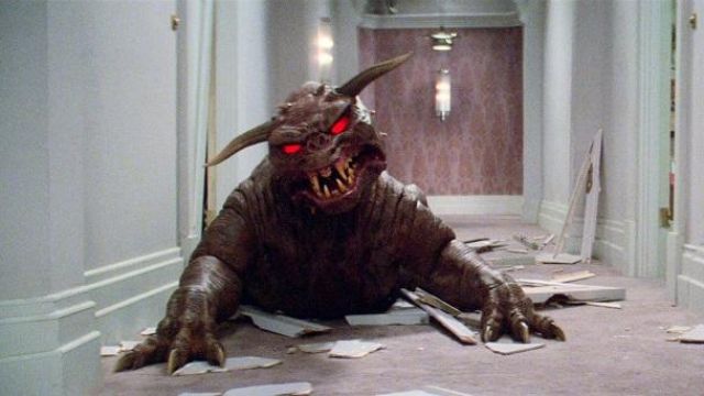 La tète grandeur nature avec led du Terror Dog dans S.O.S. Fantômes