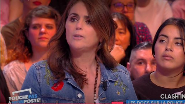 Jean Jacket with embroidered flowers by Valerie Benaim in #TPMP't Touch my post of the 18/04/2018