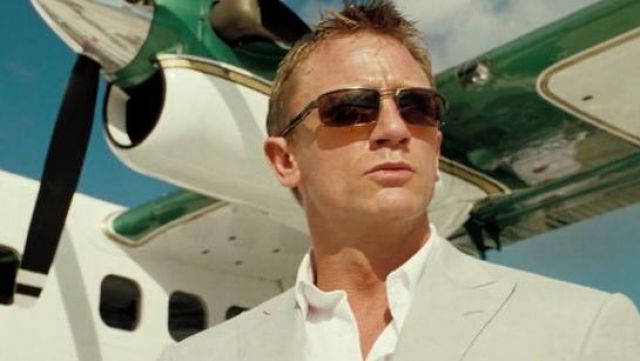 Persol 2244 sunglasses worn by James Bond (Daniel Craig) as seen in Casino Royale