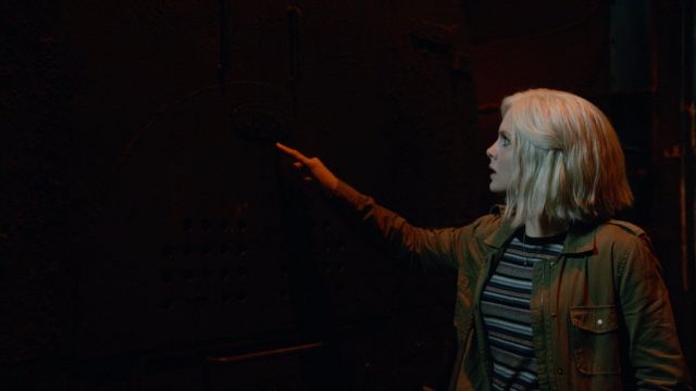 The military jacket, Velvet by Graham & Spencer, Liv Moore (Rose McIver) in iZombie S04E03