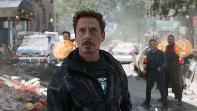 The reactor arc Mark 48 Iron man / Tony Stark (Robert Downey Jr) in the Avengers : Infinity War