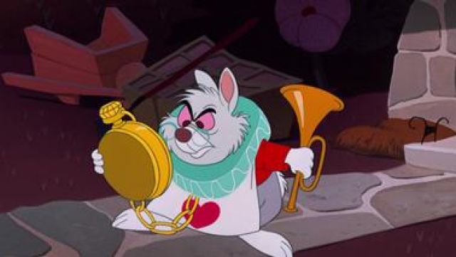 Le costume du lapin blanc dans le dessin animé Alice au pays des merveilles