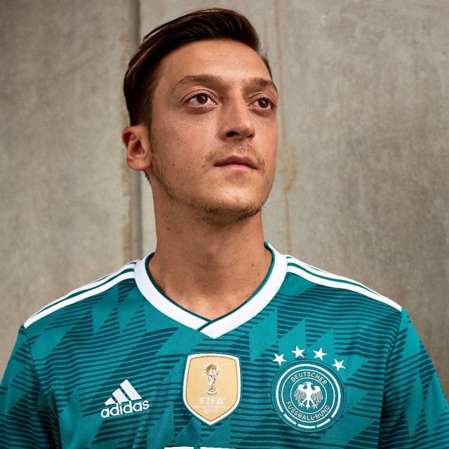 Maillot De Football Allemagne 2012 - Mesut Özil #8 - Taille XL - Adidas - Occasion