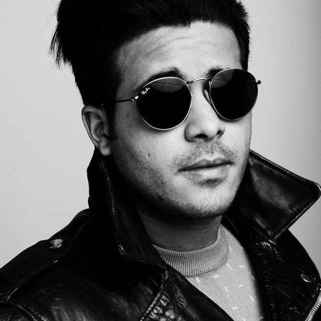Sunglasses Ray-Ban round Christian Navarro (Tony in 13 reasons Why) on Instagram