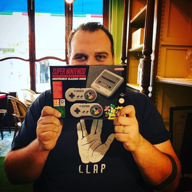 Le t-shirt "LLAP" 6DollarShirts que porte Thibaud Villanova (Gastronogeek) sur son post Instagram