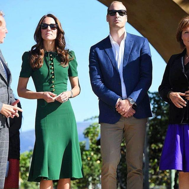 La robe verte émeraude de Kate Middleton qu'elle porte lors d'une visite au Canada