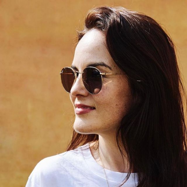 Ray-Ban round sunglasses worn by Michelle Dockery on her Instagram Account