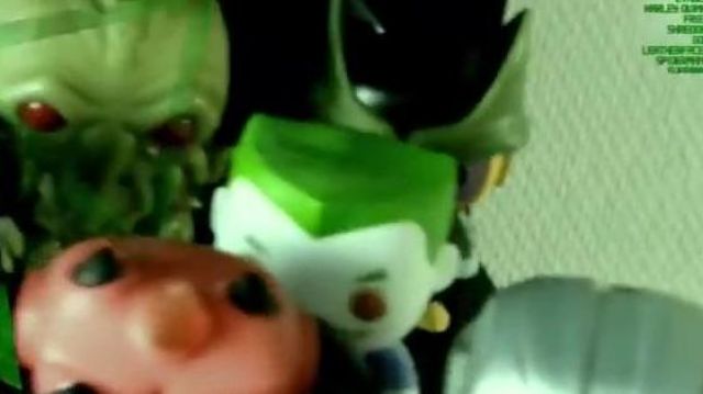 The figurine Funko Pop The Joker in the YouTube video Point Culture : theories of fan film (part 1) LinksTheSun