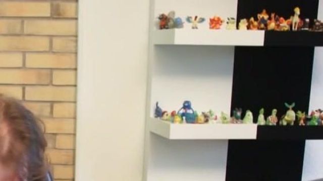 The figurine Pokémon Celebi seen in the YouTube video of Linksthesun "Last dance - Indila"
