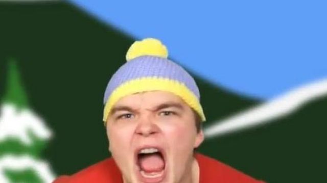 Bonnet Cartman saw in Father Christmas VS Cartman - the Verbal Sparring In Your Face from Linksthesun