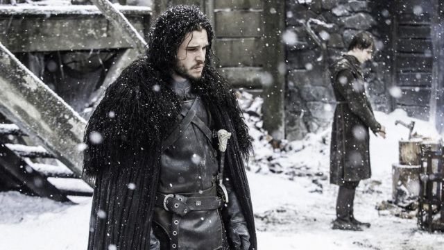 The skin of a beast of Jon Snow (Kit Harington) in Game of Thrones S01E02