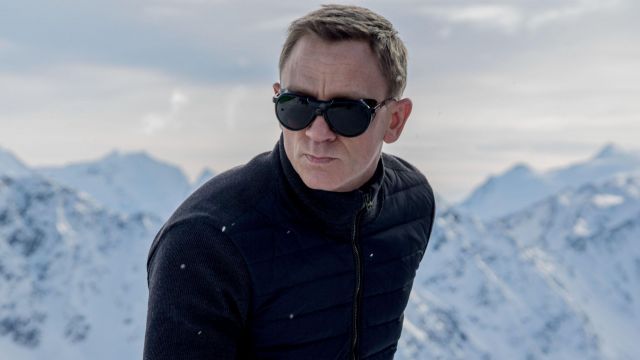 james bond spectre sunglasses snow