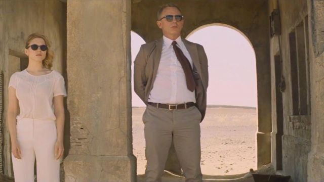 The chino pants-Brunello Cucinelli James Bond (Daniel Craig) in Spectrum
