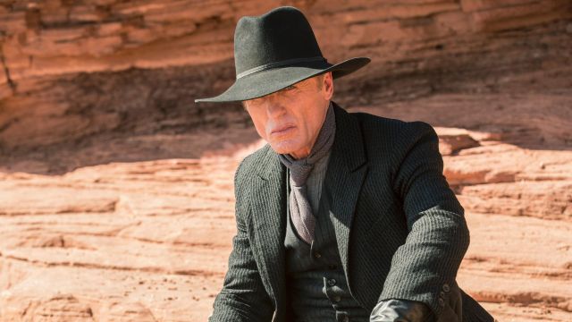 Le chapeau noir du mystérieux homme en noir (Ed Harris) dans Westworld