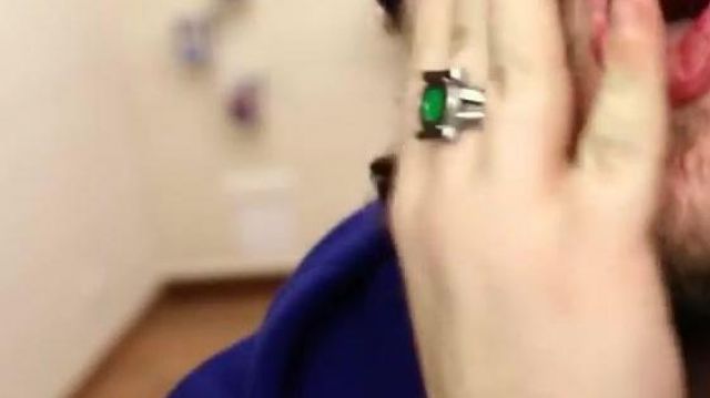 bague green lantern vue dans Non mais t'as vu ce que t'écoutes - Jul de Linksthesun