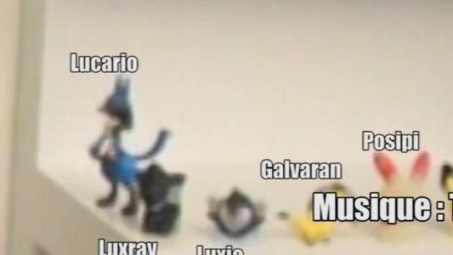 figurine Luxray saw in No, but have you seen what you listen to 09 - gag reel of Linksthesun