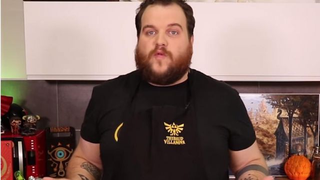 The figurine Funko Pop Skyrim of Gastronogeek (Thibaud Villanova) in his video "recipe Wakfu - The blanquette of Alibert"