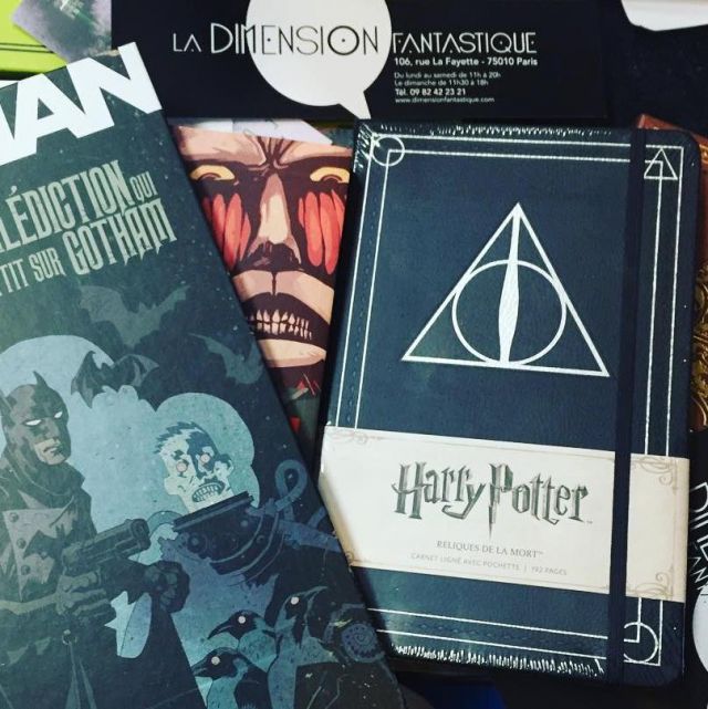 El libro "El Ataque de los Titanes Volumen 1 - Edición Colosal" de Gastronogeek (Thibaud Villanova)