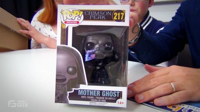 The figurine funko pop Mother's Ghost in the  video 3 all-new  minifigures funko pop horror, Family Geeky