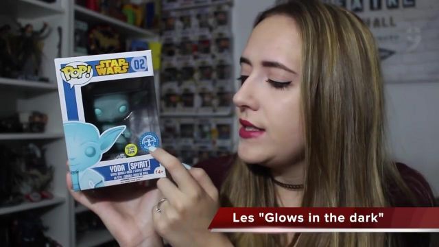 The figurine funko pop Yoda in the youtube video to Start his collection of Funko Pop! by Fancy Fanny