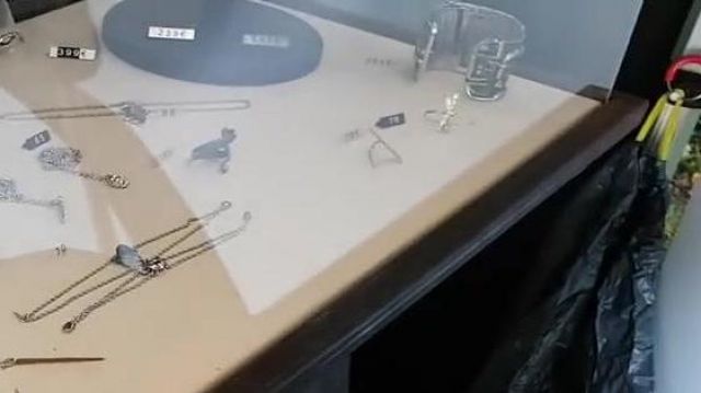 Bracelet in the video linksthesun Vlog - LinksTheSun to Geek Faëries 2017