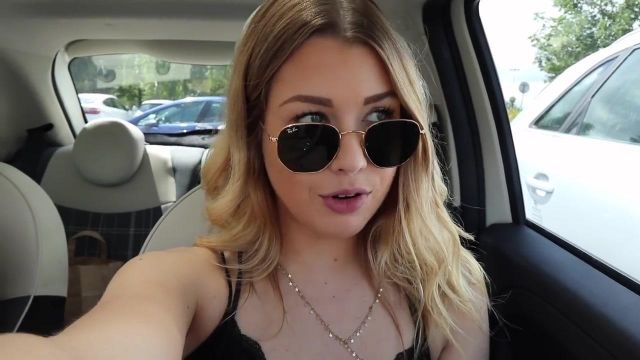 Sunglasses RayBan HEXAGONAL FLAT LENSES of Enjoy Phoenix in her video  Instagram review my life for a day ! | Spotern