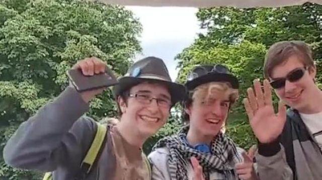 Chapeau porté dans la vidéo de LInksthesun Vlog - LinksTheSun aux Geek Faëries 2017