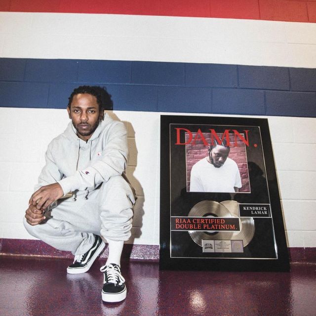 Les sneakers Vans Old Skool noires de Kendrick Lamar sur son compte Instagram
