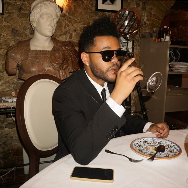 Les lunettes de soleil Dior portées par The Weeknd sur son compte Instagram