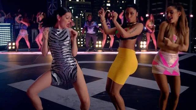 The Skirt Geometric Ariana Grande In The Clip Bang Bang Feat