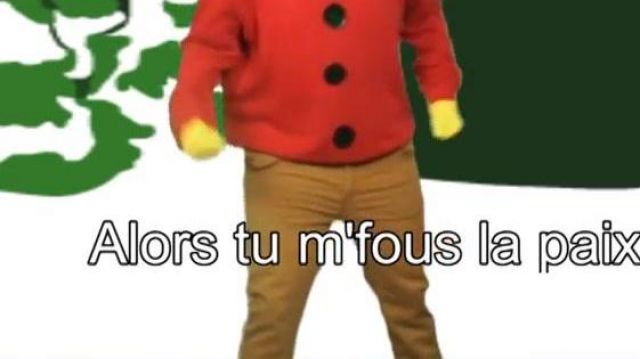 Gant jaune vu dans Père Noël VS Cartman - la Joute Verbale Dans Ta Face de Linksthesun