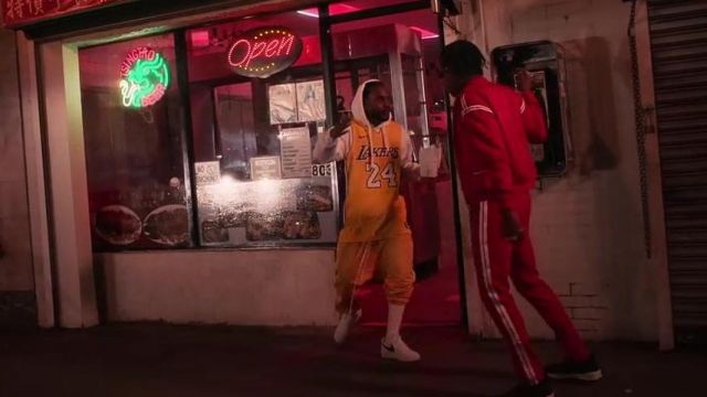 The jersey of Los Angeles Lakers Kobe Bryant worn by Kendrick Lamar in the clip New Freezer from Rich The Kid