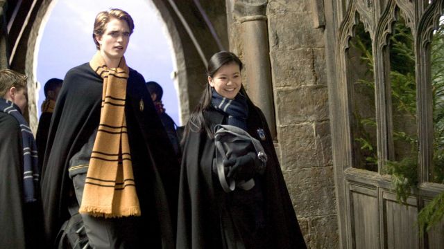 The scarf Hufflepuff Cedric Diggory (Robert Pattinson) in Harry Potter and the goblet of fire