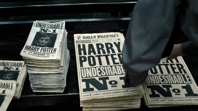 The reproduction of the Daily Prophet in Harry Potter and the Deathly hallows