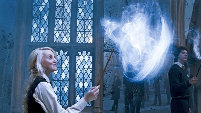 The wand of Luna Lovegood (Evanna Lynch) in Harry Potter and the order of the phenix