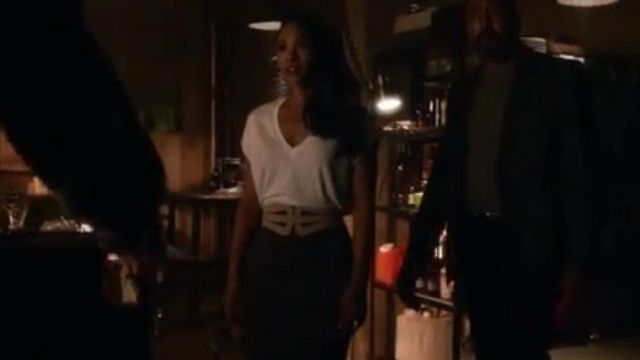 El cinturón de cuero BCBGMAXAZRIA usado por Iris West (Candice Patton) en The Flash S03E07
