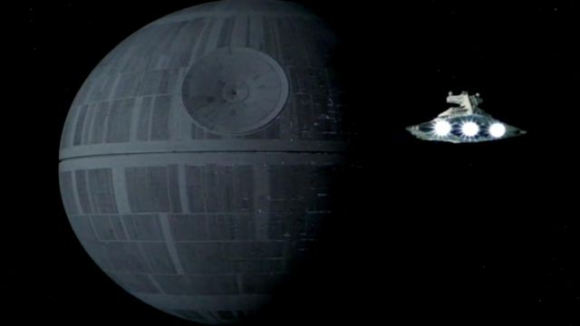 Une authentique pièce monumentale issue de l'Étoile de la Mort dans Star Wars IV Un nouvel espoir