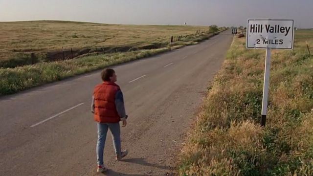 The panel "Hill Valley 2 Miles" in Back to the Future