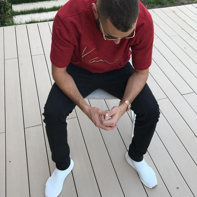 blødende En trofast lufthavn The pair of Adidas NMD City Sock Gum Pack White from Karim Benzema on his  account Instagram | Spotern