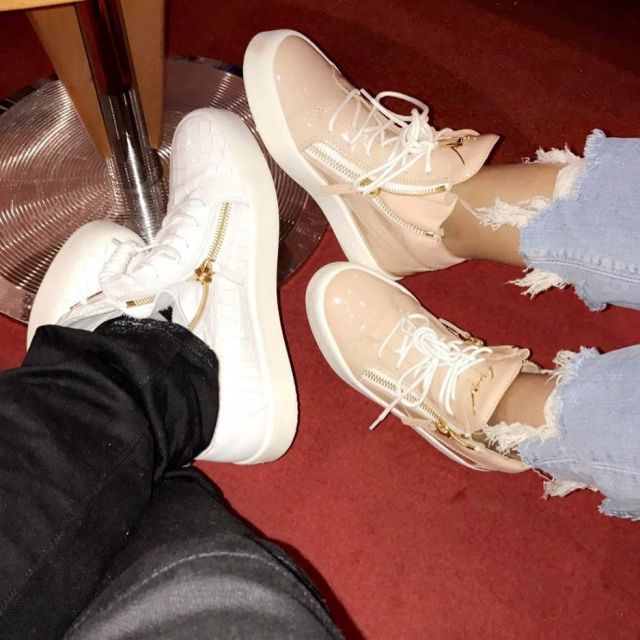 kubiske Andragende Genveje The pair of sneakers Giuseppe Zanotti on a post to Instagram from Gradur |  Spotern