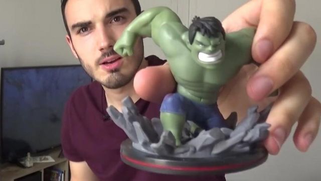 the figurine fig Q hulk seen in the video FULL Of OBJECTS the AVENGERS IN THIS BOX (Zbox July) of the chain of the geek #ChallengeLaChaineDuGeek